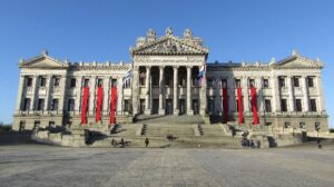 Uruguai impõe arquivamento digital de documentos de prêmios de loteria