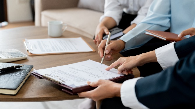 considering-contract