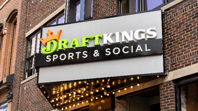 DraftKings relata aumento de receita no primeiro trimestre de 2025 de 19,9% para $1,4 bilhão