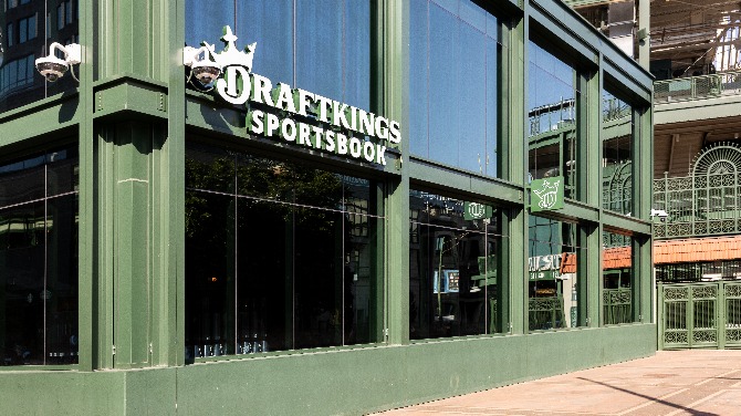 A DraftKings é multada em $450.000 pela MGC por aceitar depósitos com cartão de crédito