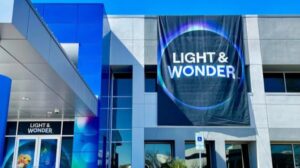 Light & Wonder atinge $809 milhões em receita e aumenta o lucro líquido de 16% no segundo trimestre de 2025