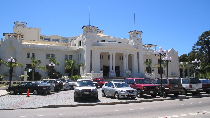 Chile: Governador Regional de Valparaíso e sindicatos de cassinos se reúnem para tratar de disputa trabalhista