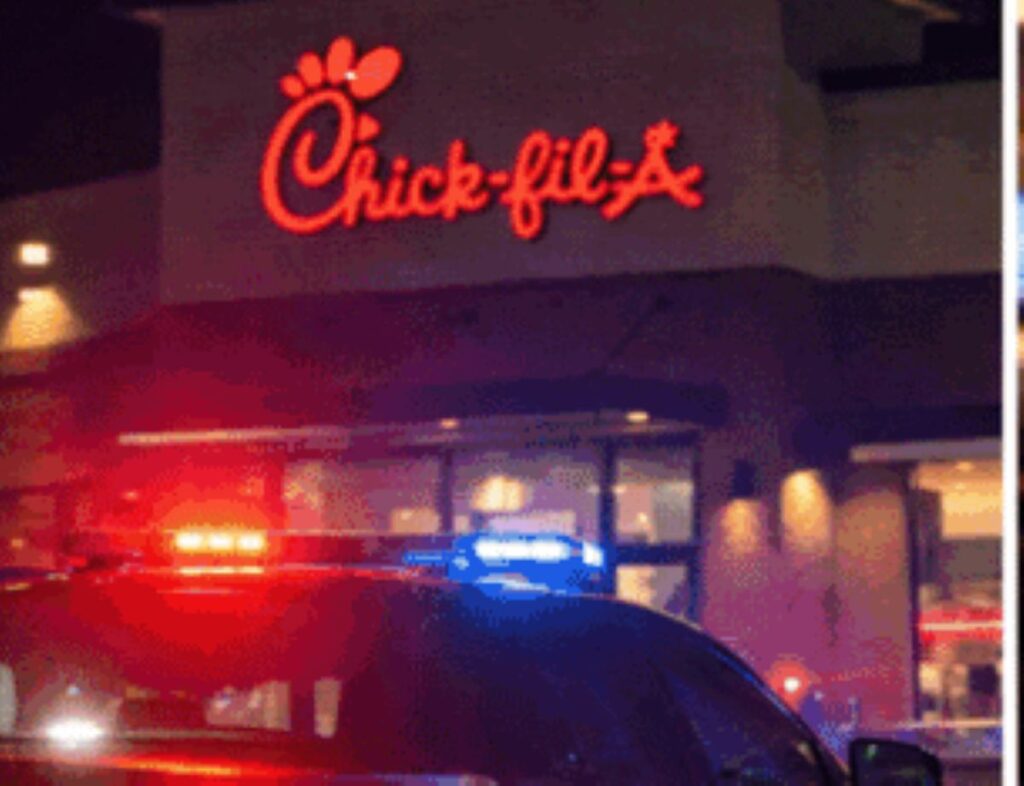 Mulher do Alabama acusada de roubar um drive-thru para jogar no cassino