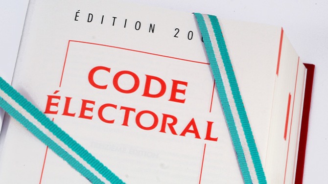 Cassino Viedma é multado por violar apagão eleitoral durante as eleições na Argentina