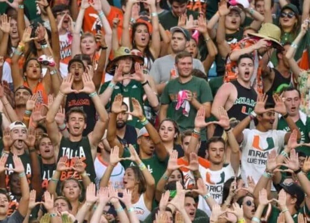 Estudantes universitários e jovens por trás do boom do mercado de previsões