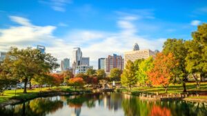 Ex-candidato ao conselho de Kinston acusado de investigação sobre jogos de azar online e lavagem de dinheiro