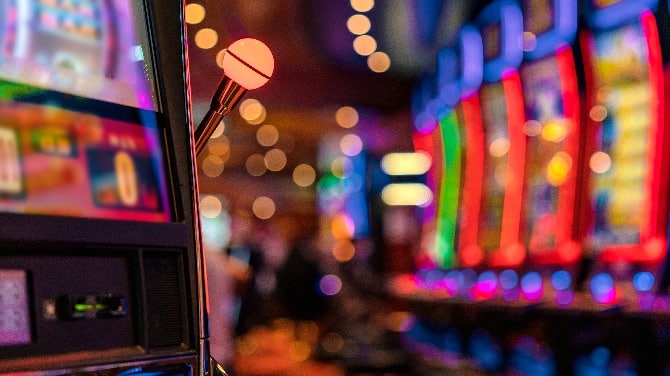 El Congreso podría considerar prohibir las máquinas tragamonedas en las bases militares