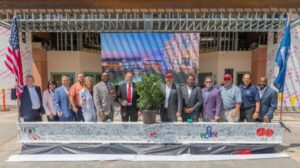 Cordish Companies celebra un hito en la construcción con una ceremonia de clausura