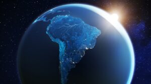 EvenBet Gaming lanza soluciones de póker en Colombia a través de Betplay