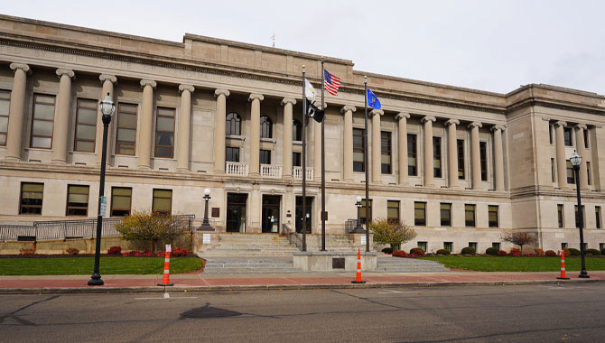 Kenosha-City-Council-approves-agreement