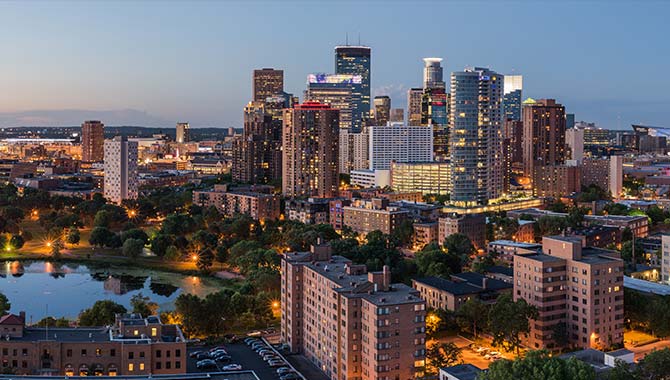 Minnesota se acerca un poco más a las apuestas deportivas reguladas, proyecto de ley aprobado por el comité de la Cámara