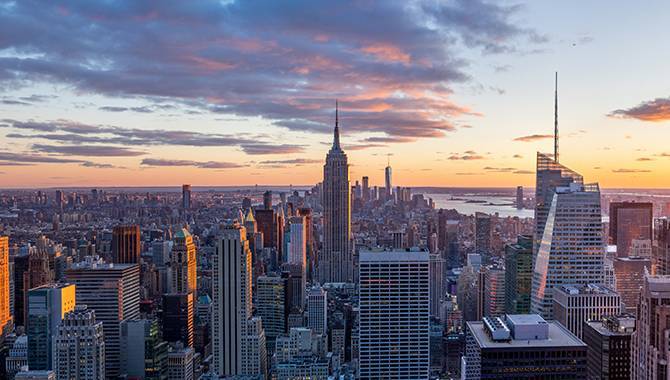 El senador del estado de Nueva York Addabbo redacta proyecto de ley para crear un Consejo Asesor de Problemas de Juego