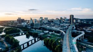 El alcalde de Richmond redobla su apuesta por el referéndum para el proyecto de un casino