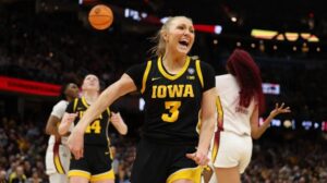 El enfrentamiento entre Carolina del Sur y Iowa en baloncesto femenino arroja un número récord de apuestas