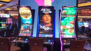 La máquina tragamonedas Light & Wonder’s Squid Game debuta en Mohegan Sun