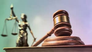 El fiscal general de Oklahoma busca poner fin a una demanda de tres años por juegos tribales