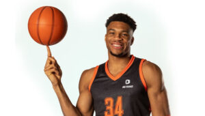 Giannis Antetokounmpo se convertirá en el primer embajador global de la marca Betano