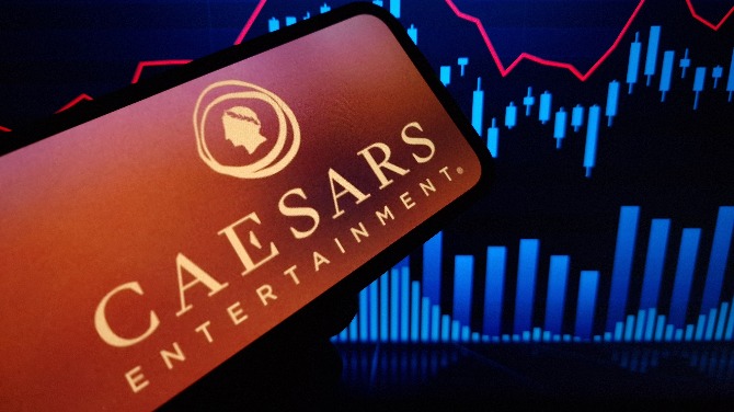 Caesars Entertainment será reemplazada por Robinhood Markets en el S&P 500