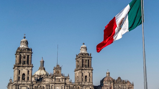 Logrand presenta el gabinete conceptual en el casino de Nueva York en México