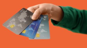 DraftKings restringirá el uso de tarjetas de crédito para apuestas y casinos en línea el 25 de agosto