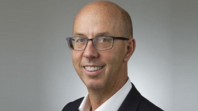 Gavin Isaacs renunciará a la junta directiva de Galaxy Gaming