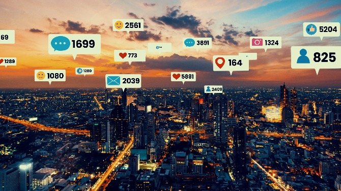 Investigan a pareja de influencers brasileña por promover plataformas de apuestas ilegales