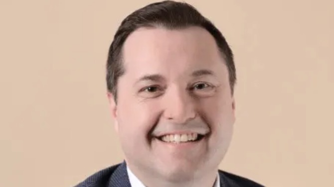 La junta directiva de iGaming Ontario nombra a Joseph Hillier como presidente y director ejecutivo