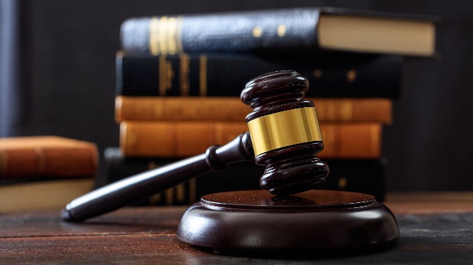 AGAE presenta una contrademanda contra el exdirector ejecutivo Frank Ng