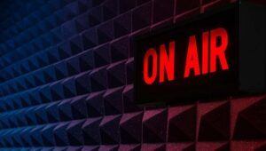 Mike Golic y Mike Golic Jr. presentarán el programa matutino de DraftKings Network