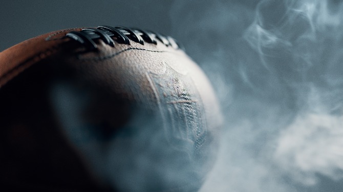 La NFL prohíbe al personal de la liga negociar contratos de eventos deportivos