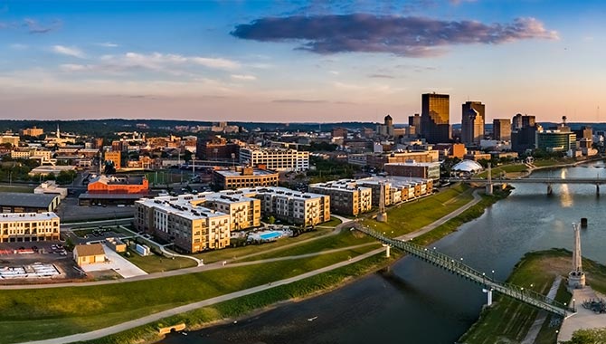 Barstool, Caesars, BetMGM, FanDuel y más ahora viven en Ohio