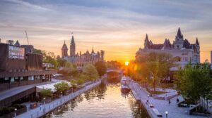 AGCO da luz verde a Swintt para lanzar juegos en Ontario