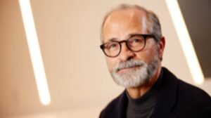 El Dr. Robert Rippee se une a VIP Play como CMO interino