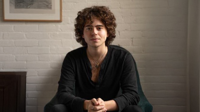 El CEO de Polymarket califica a Kalshi de «imitador»