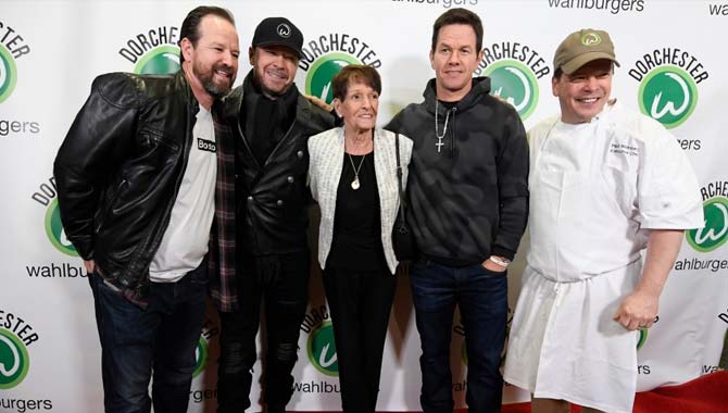 wahlberg-brothers-img