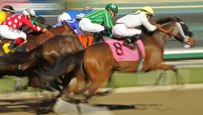 Churchill Downs amplía su asociación con Woodford Reserve Kentucky Bourbon