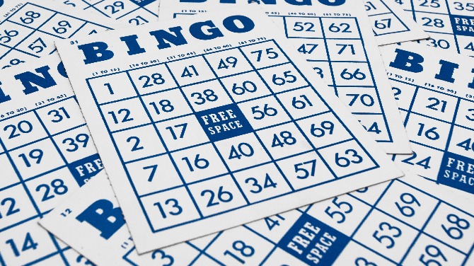 Sala clandestina de bingo en Brasil reanuda sus operaciones un mes después del cierre