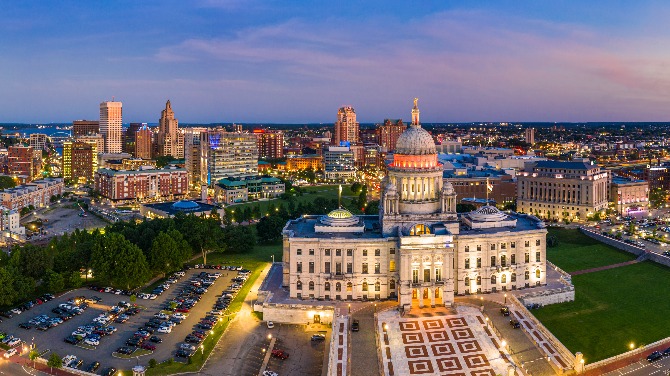 La Lotería de Rhode Island emite seis cartas de cese y desistimiento a operadores en línea