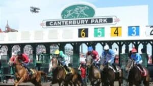 Canterbury Park reporta ingresos de 18,3 millones de dólares en el tercer trimestre, los ingresos netos caen un 75,9%