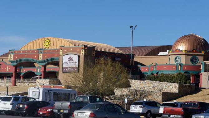 when will sunland park casino reopen , how long does the casino heist take
