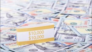 Two Kings Casino raises $10,000 for two local charitable organizations