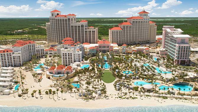Largest casino in the Caribbean open to vaccinated visitors