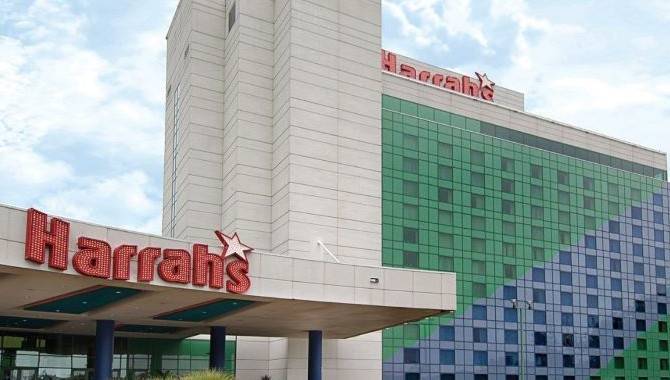 Iowa April casino revenue reaches $161m, sports betting handle hits $118m