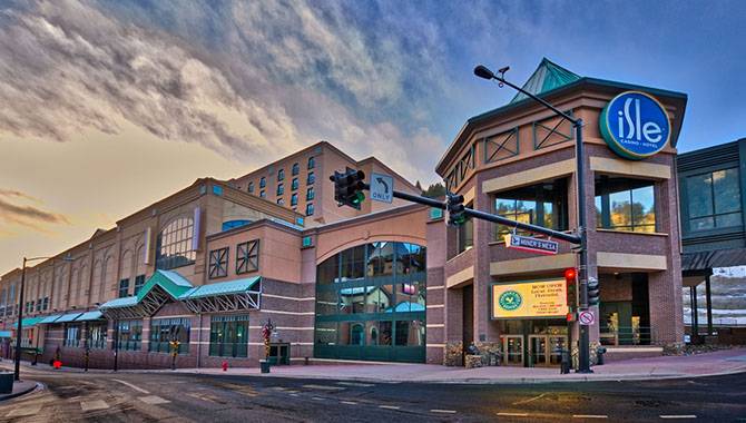 Isle Casino Hotel Black Hawk to become the Horseshoe Black Hawk