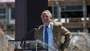 Oakland A’s to close binding agreement for $1bn Las Vegas stadium project