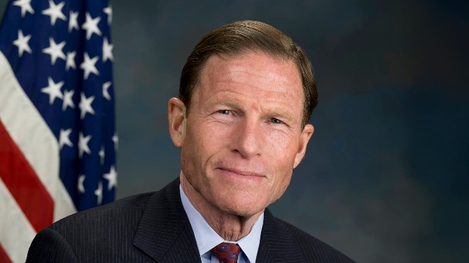 Connecticut Senator introduces bill to combat gambling addiction