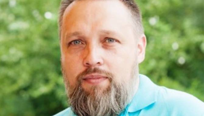 EsportsBets teams with Esports Charts