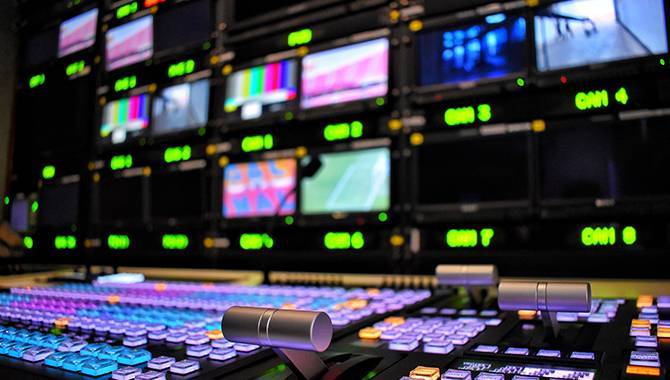 BetMGM, Cheddar News to develop sports betting business show