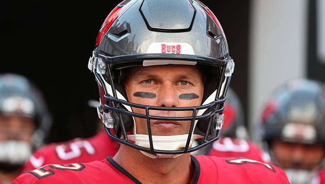 Tom Brady chosen to educate players on NFL gambling rules