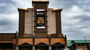 Caesars sportsbook accepts first Oregon wagers with Coquille Indian Tribe partnership